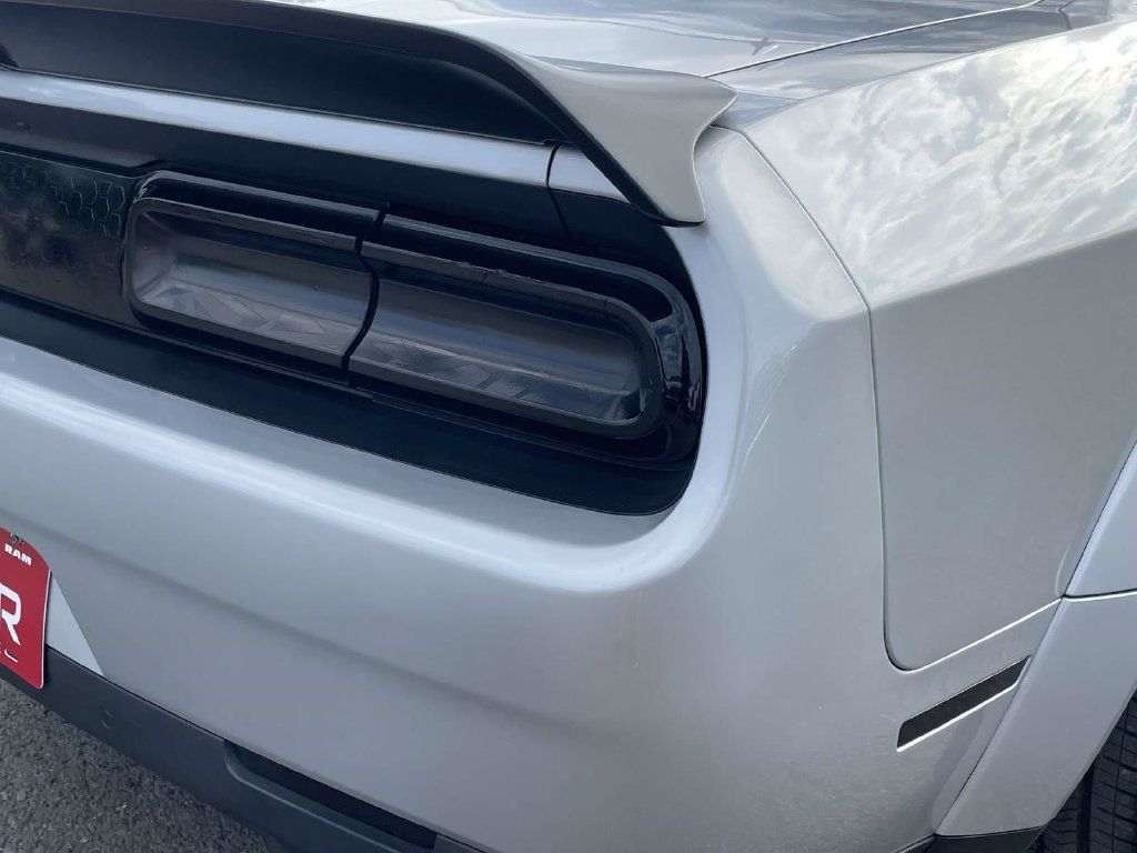 Used 2020 Dodge Challenger R/T Scat Pack RWD image 39