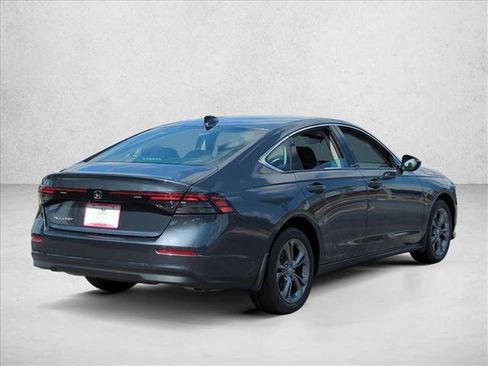 Certified 2023 Honda Accord EX image 5