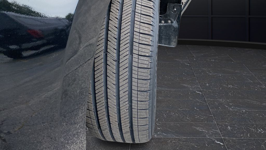 Used 2019 Lincoln Navigator L Reserve w/ Cargo Package AWD/4WD image 48
