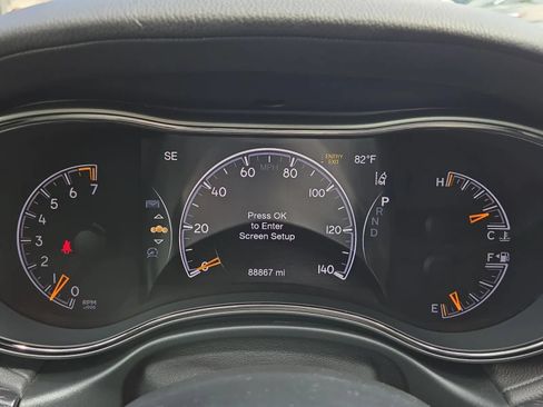 Used 2020 Jeep Grand Cherokee High Altitude AWD/4WD image 23