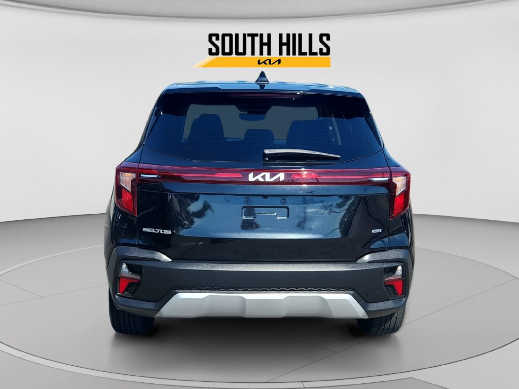 Certified 2024 Kia Seltos LX AWD/4WD image 4