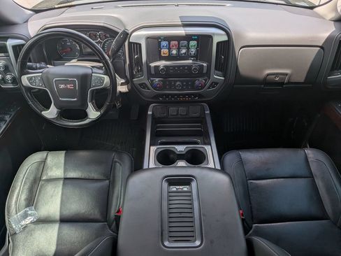 Used 2018 GMC Sierra 1500 SLT w/ SLT Premium Package AWD/4WD image 24