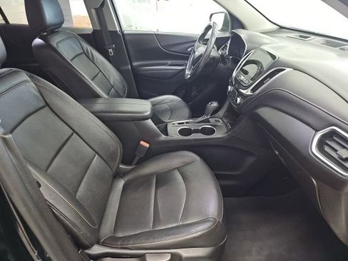 Used 2020 Chevrolet Equinox Premier image 12