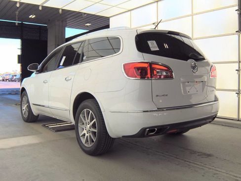 Used 2016 Buick Enclave Leather FWD image 6
