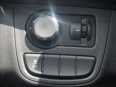 Used 2020 Chevrolet Spark LT FWD image 29