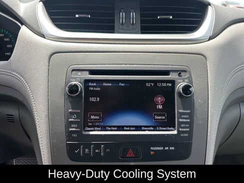 Used 2017 Chevrolet Traverse LS AWD/4WD image 20