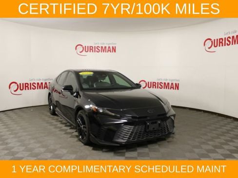 Used 2025 Toyota Camry SE w/ Multimedia Upgrade Package AWD/4WD image 11