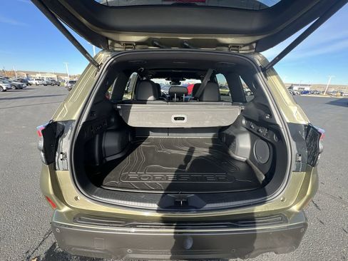 Certified 2025 Subaru Forester Limited image 27