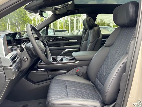New 2026 Cadillac Escalade IQ Sport 1 AWD/4WD image 9