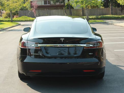 Used 2018 Tesla Model S 75D AWD/4WD image 5