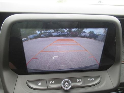 Used 2017 Chevrolet Camaro LT RWD image 26