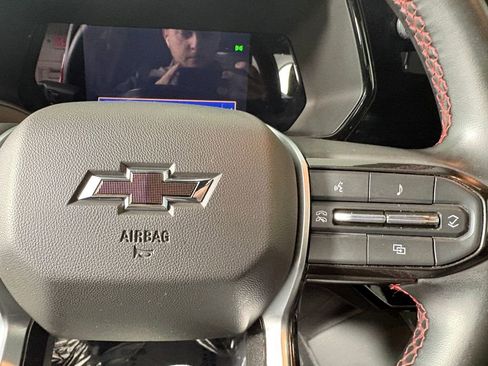 Used 2023 Chevrolet Colorado Z71 w/ Z71 Convenience Package 2 image 23