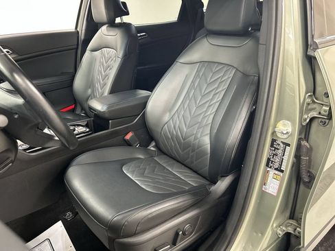 Certified 2024 Kia Sportage X-Line w/ X-Line Premium Package AWD/4WD image 9