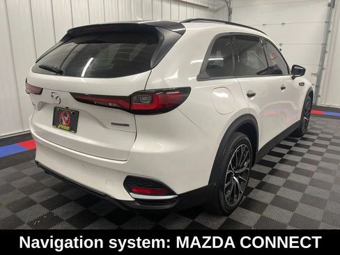 Used 2025 MAZDA CX-70 Plug-In Hybrid w/ Premium Plus AWD/4WD image 3