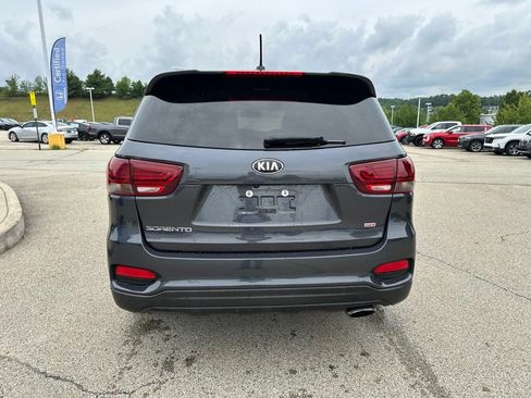 Used 2019 Kia Sorento AWD image 4