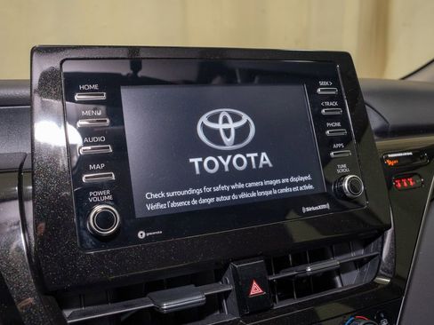 Used 2023 Toyota Camry LE image 12