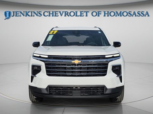 New 2027 Chevrolet Traverse LT w/ Driver Confidence Package FWD image 12