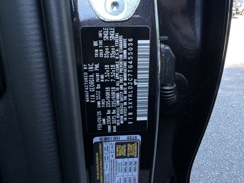 New 2026 Kia Sorento S AWD/4WD image 38
