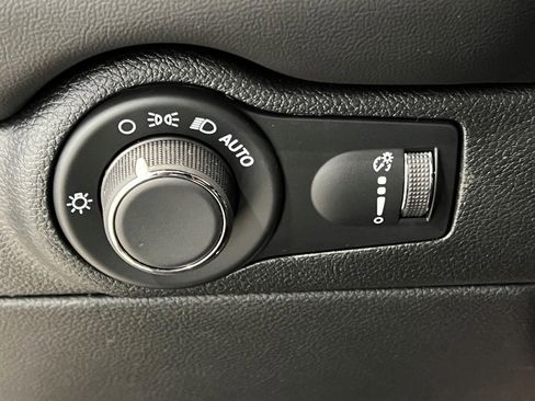 New 2025 Dodge Durango R/T w/ Blacktop Package image 25