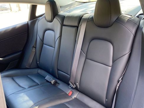 Used 2018 Tesla Model 3 Long Range image 38