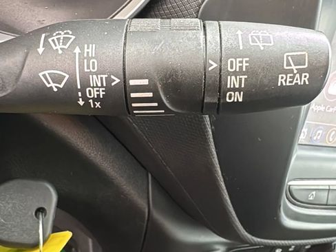 Used 2022 Chevrolet TrailBlazer LS image 12