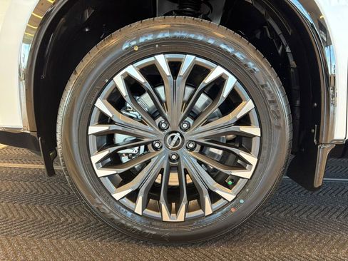 New 2026 Nissan Rogue Platinum w/ Tech Package image 12