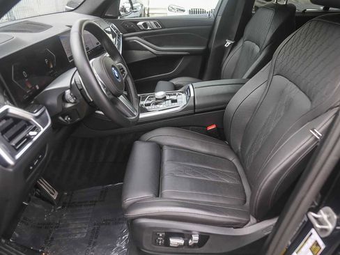 Used 2025 BMW X5 xDrive50e w/ Executive Package image 14