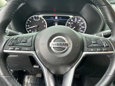 Used 2021 Nissan Sentra SV FWD image 22