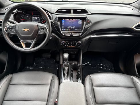 Used 2023 Chevrolet TrailBlazer ACTIV w/ Convenience Package image 10