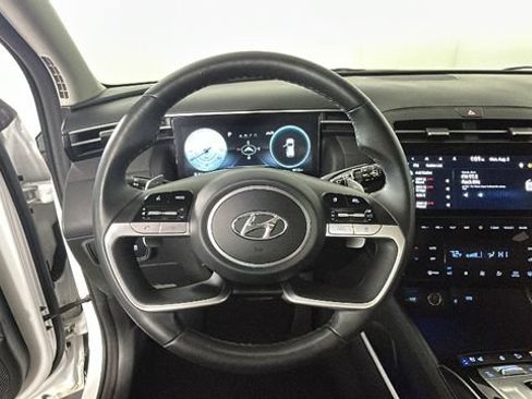 Certified 2024 Hyundai Tucson Limited AWD/4WD image 14