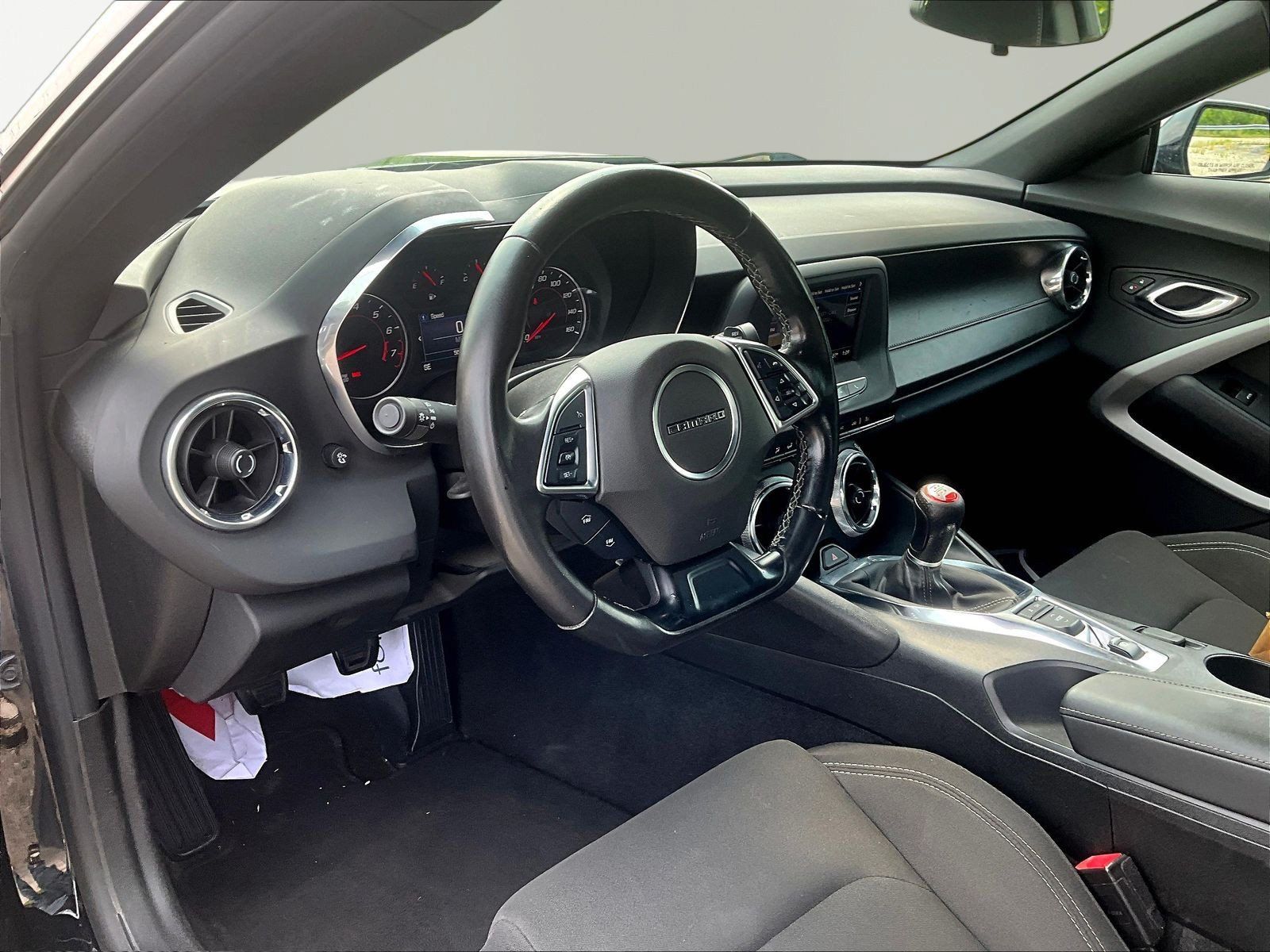 Used 2021 Chevrolet Camaro LT RWD image 16