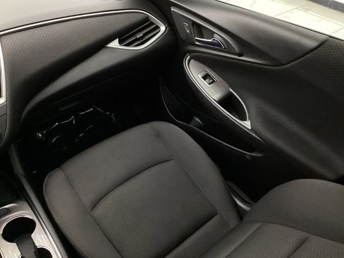 Used 2022 Chevrolet Malibu LT image 29