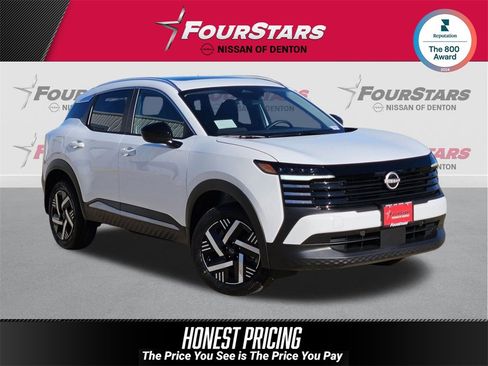 New 2026 Nissan Kicks SV image 1