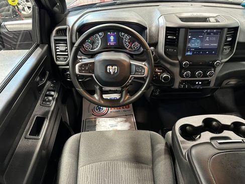 Used 2024 RAM 2500 Tradesman w/ Chrome Appearance Group AWD/4WD image 28