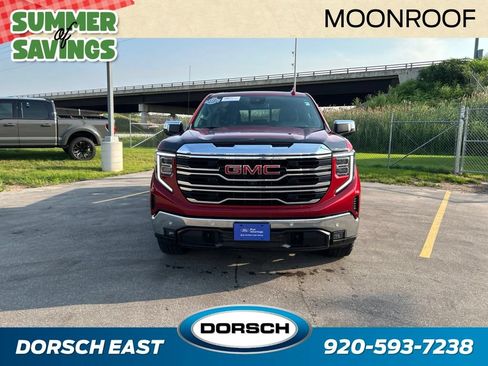 Used 2023 GMC Sierra 1500 SLT w/ SLT Premium Package AWD/4WD image 3