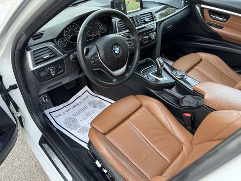 Used 2017 BMW 330i xDrive Sedan AWD/4WD image 10