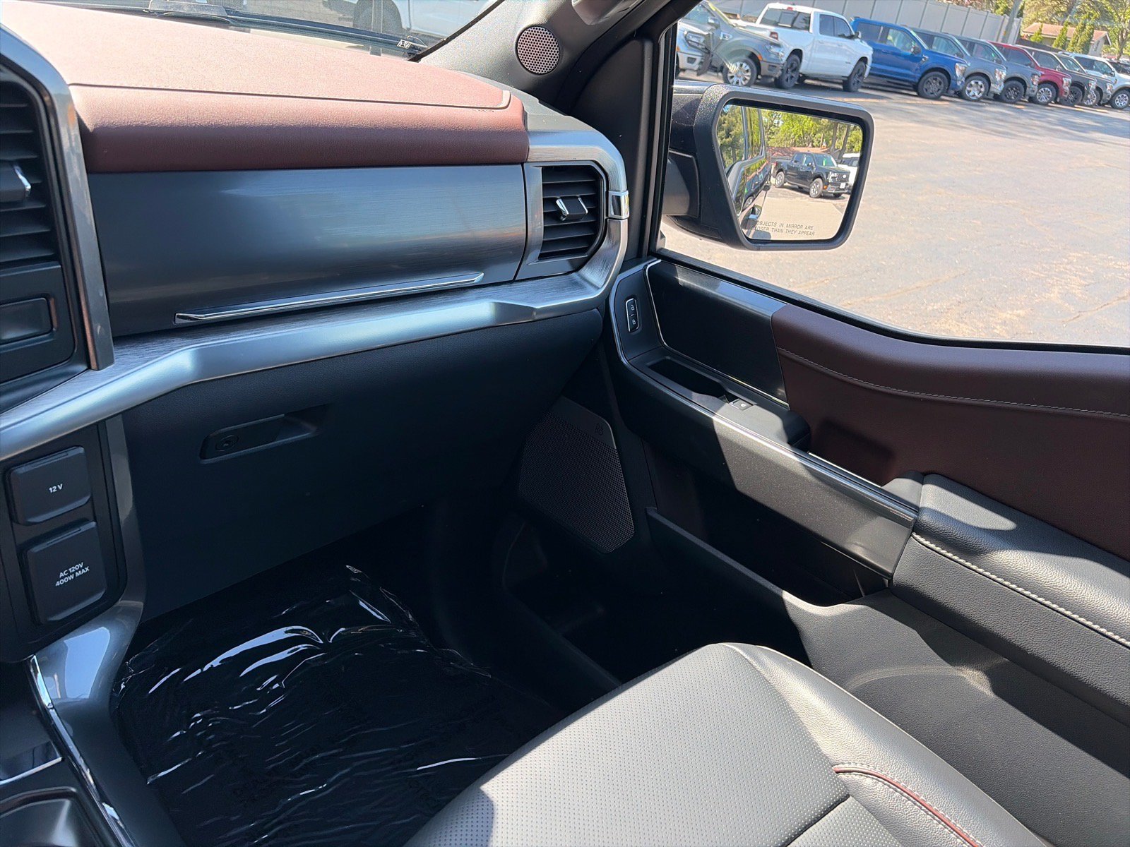 Used 2023 Ford F150 Lariat w/ Equipment Group 502A High AWD/4WD image 19