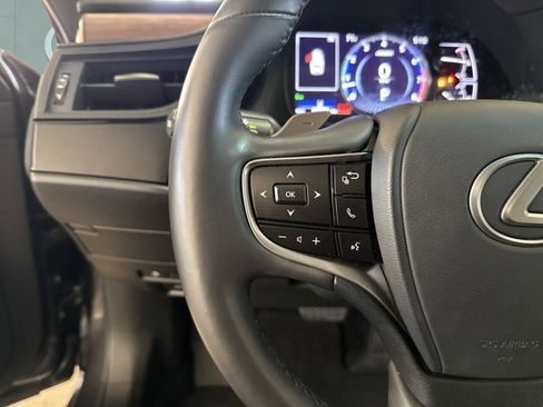 Certified 2023 Lexus ES 350 w/ Premium Package image 14