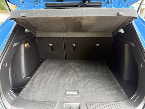 Used 2024 Chevrolet Trax RS w/ Sunroof Package FWD image 15
