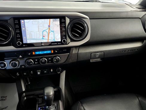 Used 2023 Toyota Tacoma TRD Off-Road image 27