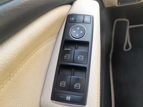 Certified 2018 Mercedes-Benz CLA 250 4MATIC image 7