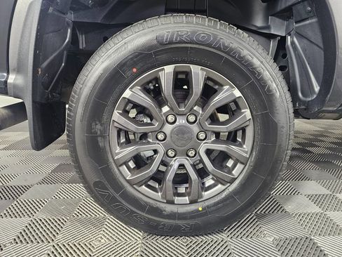 Used 2020 Ford Ranger XLT w/ Equipment Group 302A Luxury AWD/4WD image 12