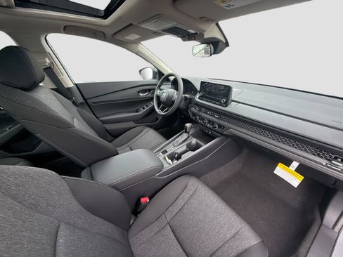 New 2025 Honda Accord SE image 22