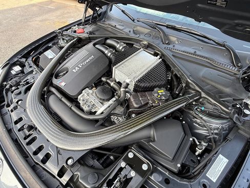 Used 2015 BMW M4 Coupe image 26