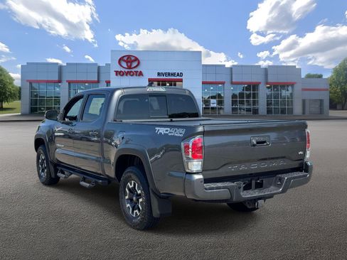 Certified 2020 Toyota Tacoma TRD Off-Road w/ TRD Premium Off Road Package AWD/4WD image 6