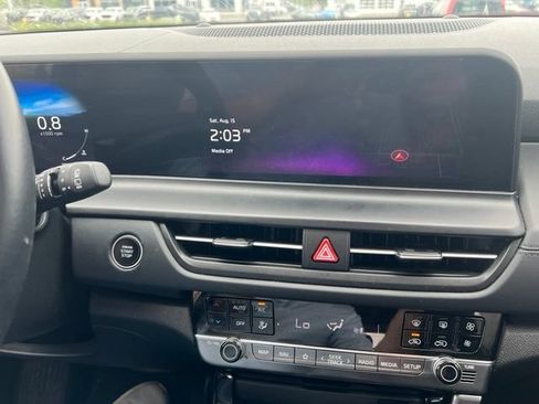 Used 2024 Kia Seltos EX AWD/4WD image 10