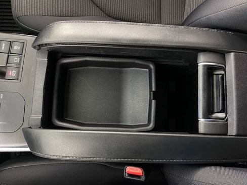 Certified 2025 Toyota Highlander LE image 23