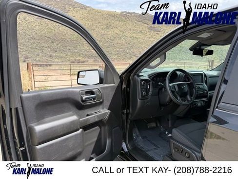 Used 2023 Chevrolet Silverado 1500 Custom Trail Boss AWD/4WD image 13