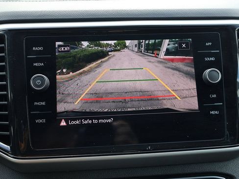 Used 2022 Volkswagen Atlas SE AWD/4WD image 49