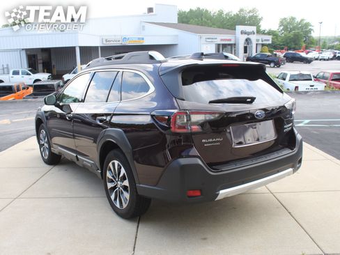 Used 2024 Subaru Outback Touring XT AWD/4WD image 6